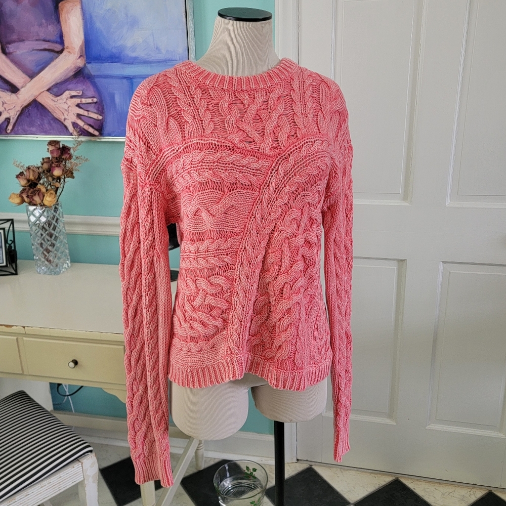525 America Sweater